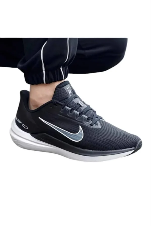 Nike air winflo 9 - Image 4
